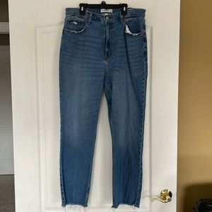 Abercrombie & Fitch Curve Love Ultra High Rise The Ankle Straight Jeans